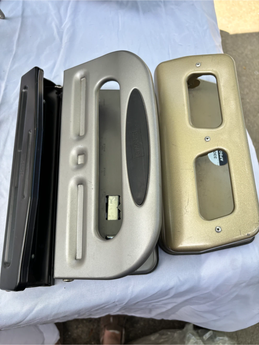 3Hole Punch  lot