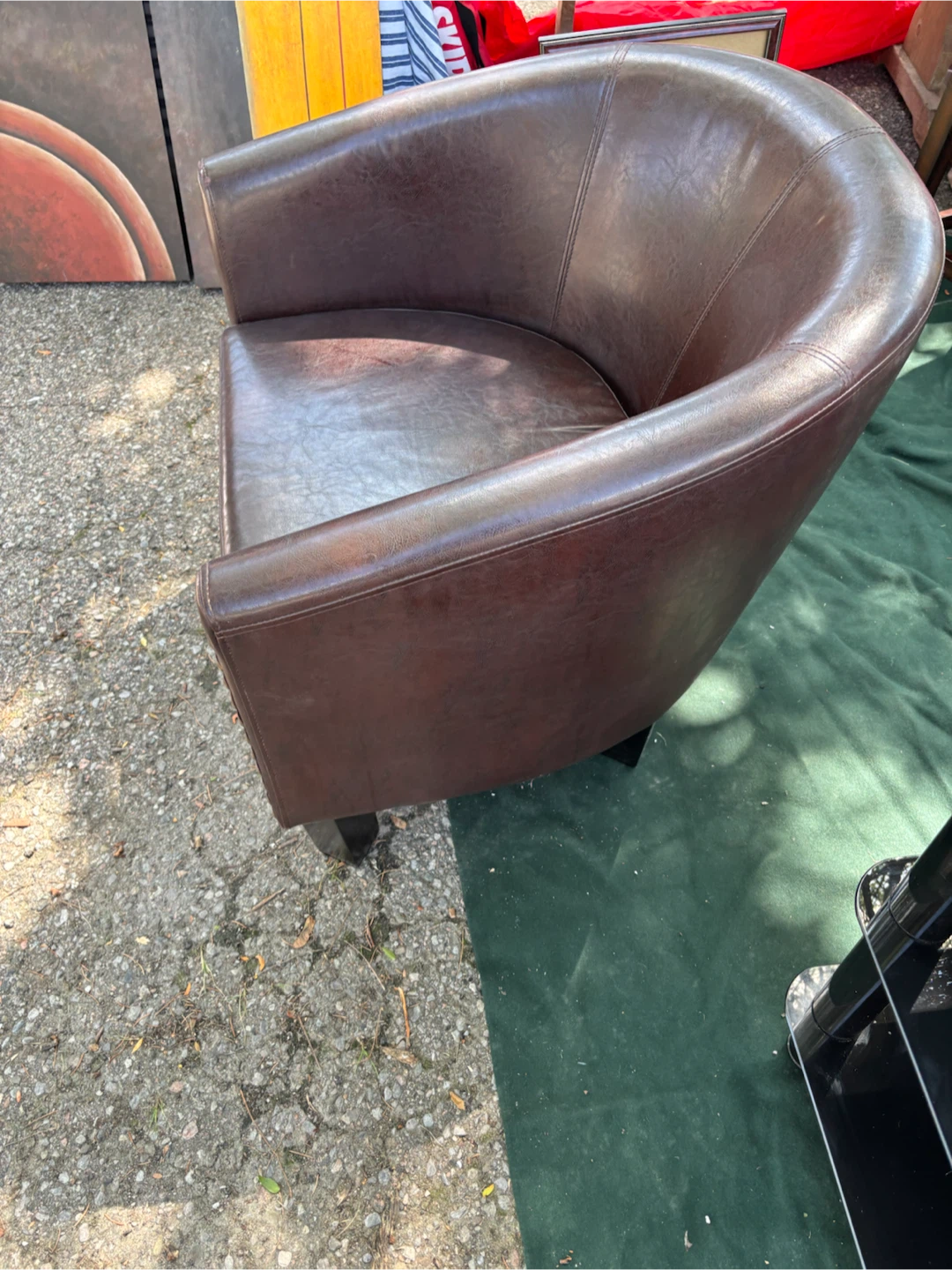 Alton Furniture Group Barrel Chair - photo 2