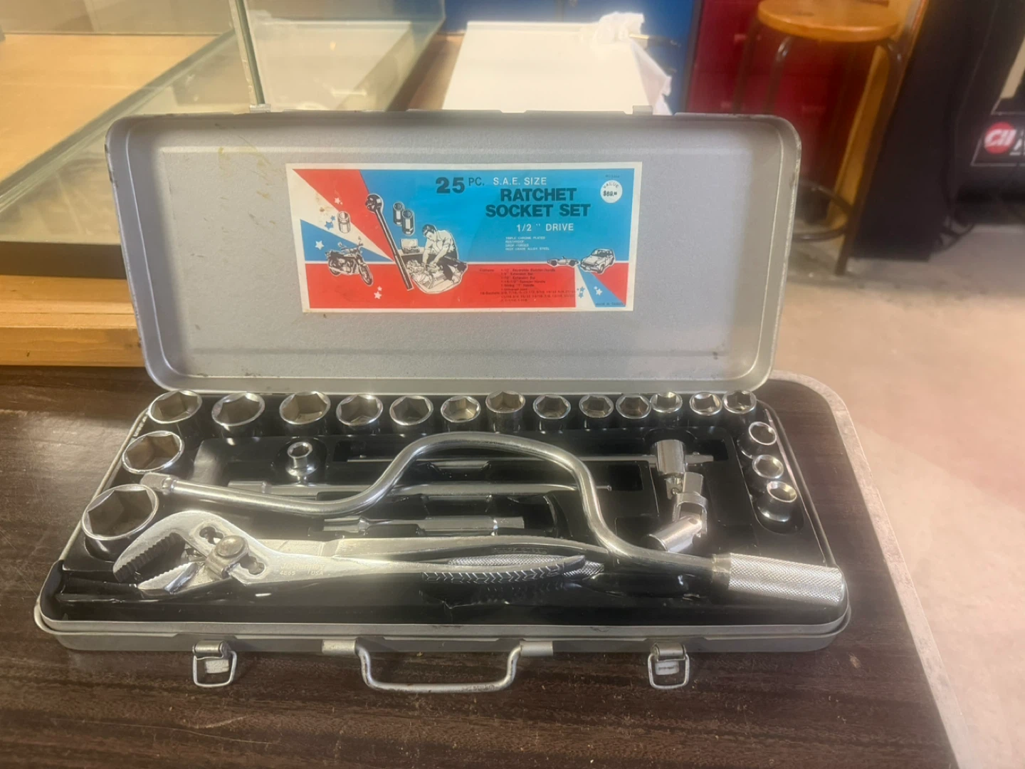 25 piece ratchet socket set
