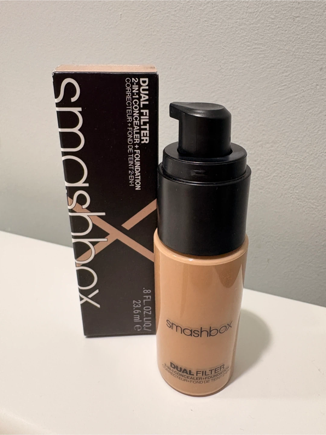 Smashbox Dual Filter 2-in-1 Concealer + Foundation