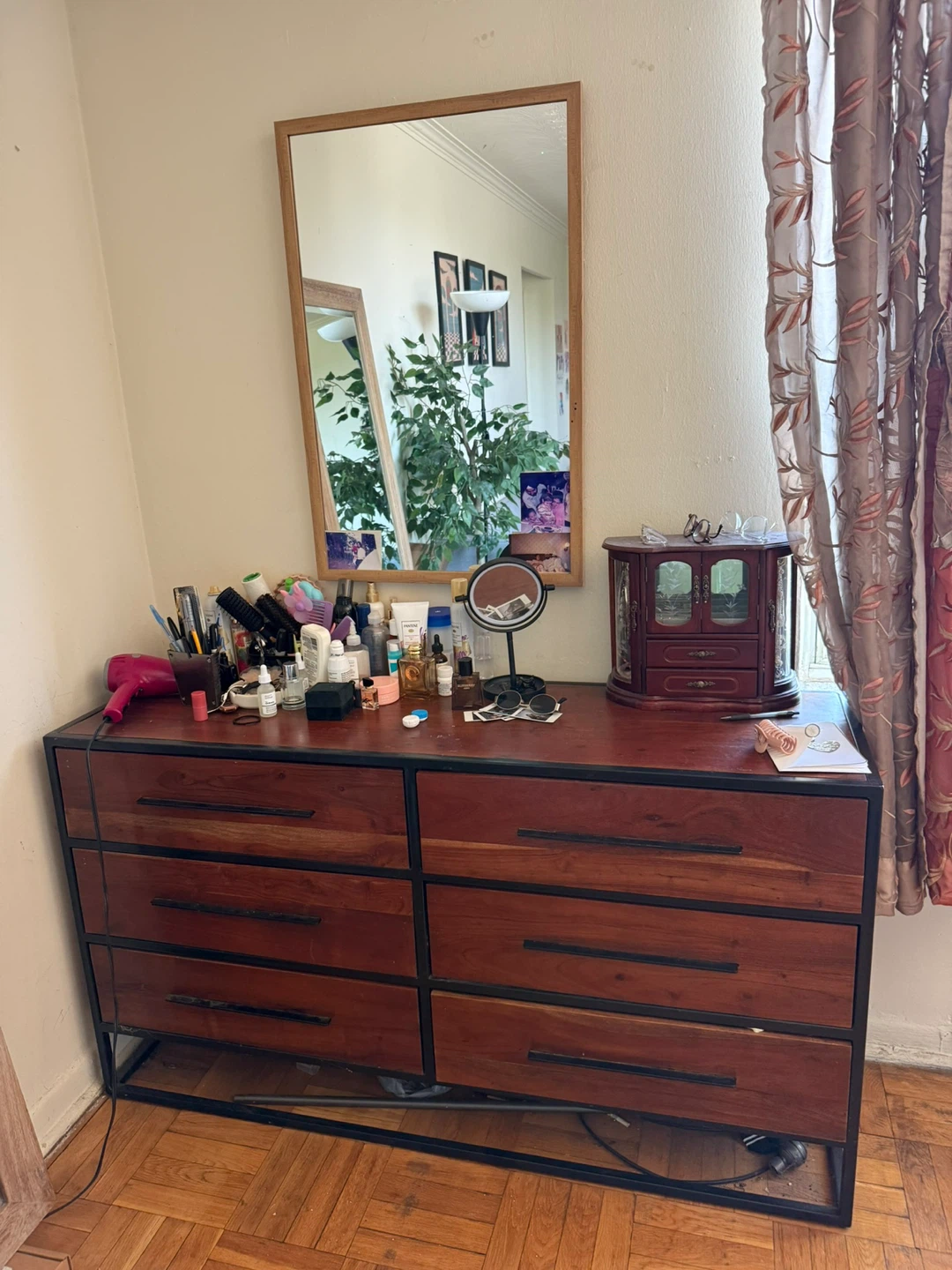Wooden Dresser with 6 Drawers - photo 4