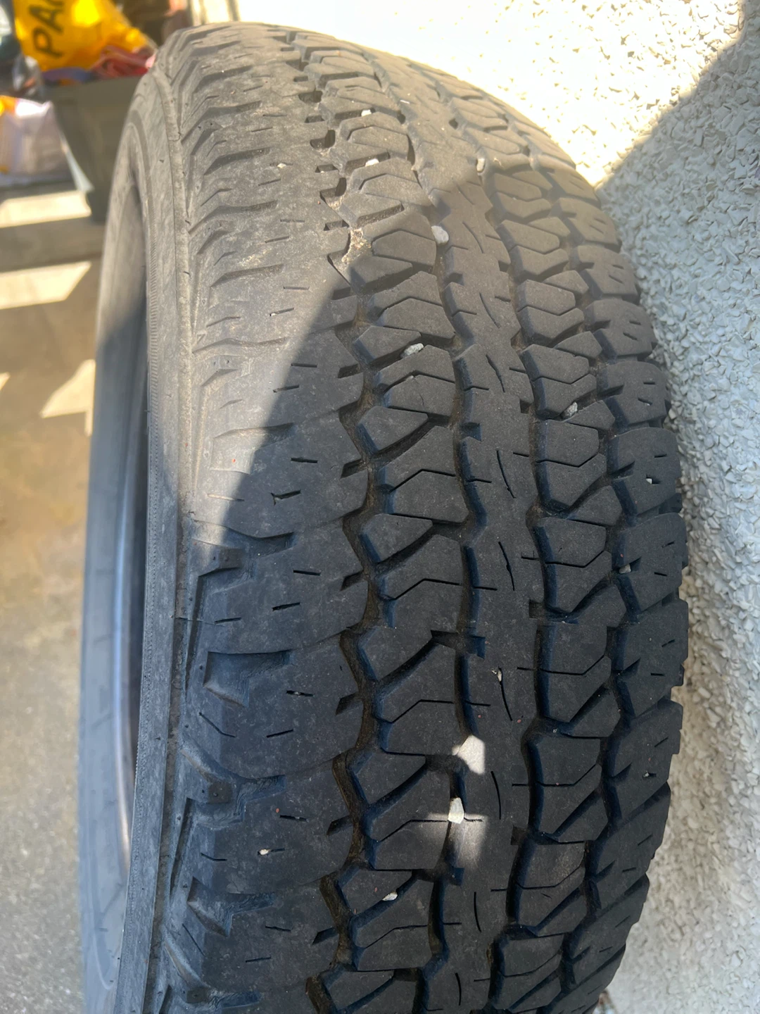 P245/65R17 Tire