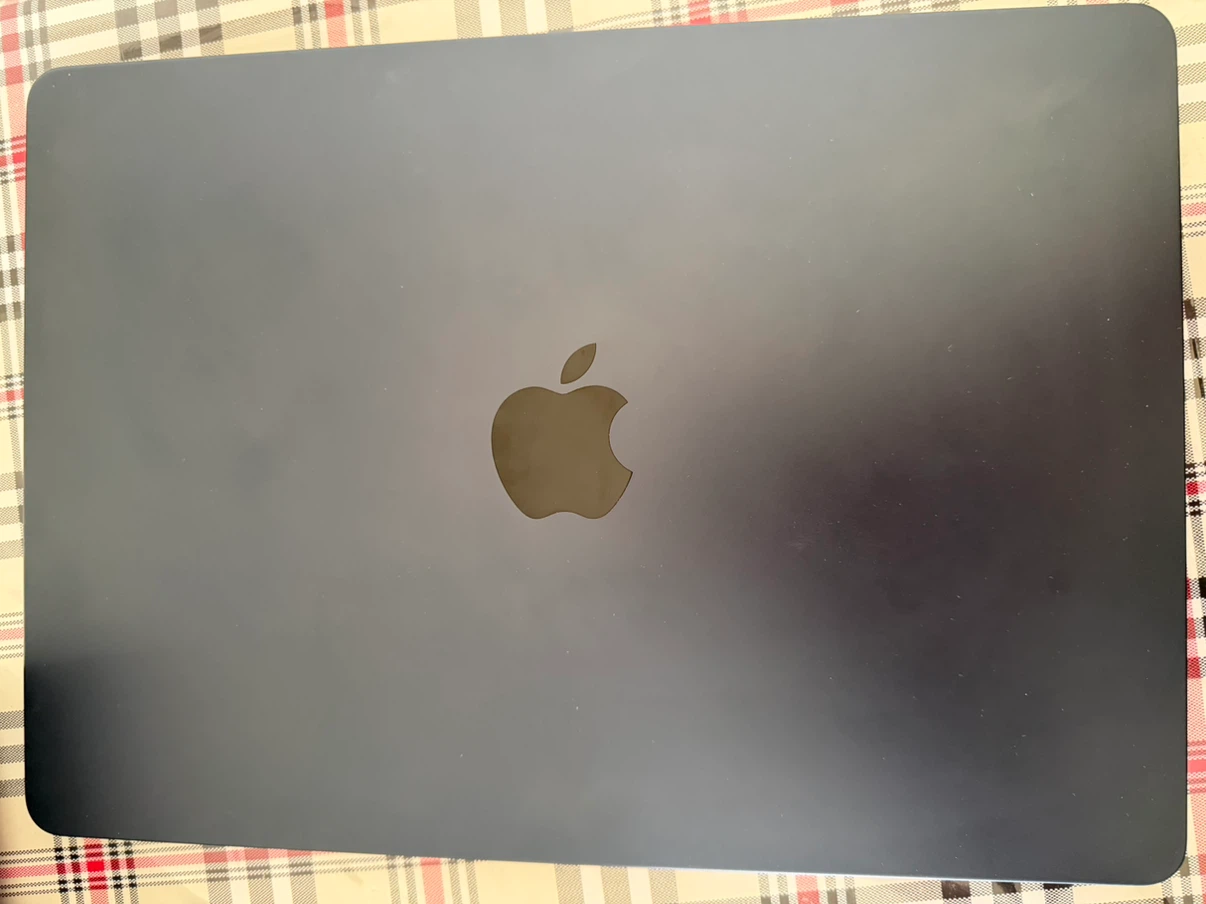Apple MacBook Air Laptop 2025 - photo 4