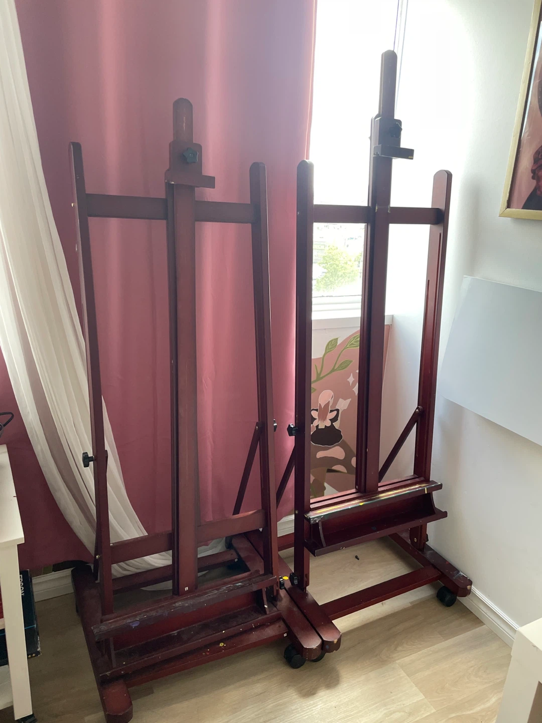 MEEDEN Wooden Art Easels (2) - Adjustable