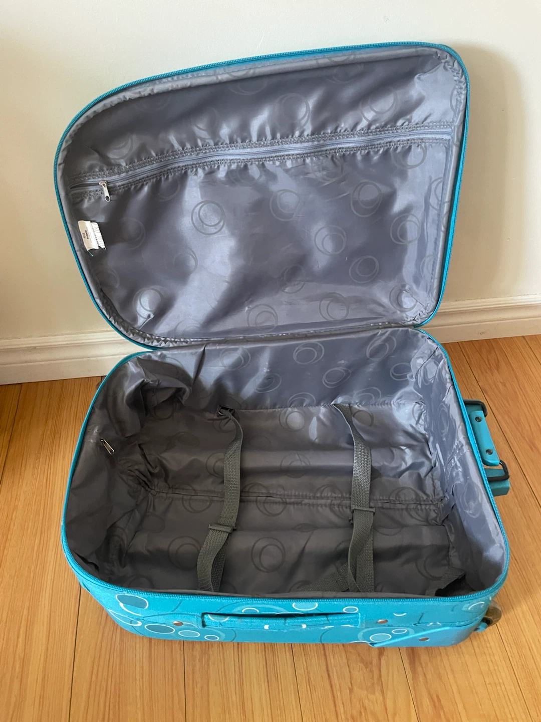 Kids Carry On Luggage with Wheels - photo 4
