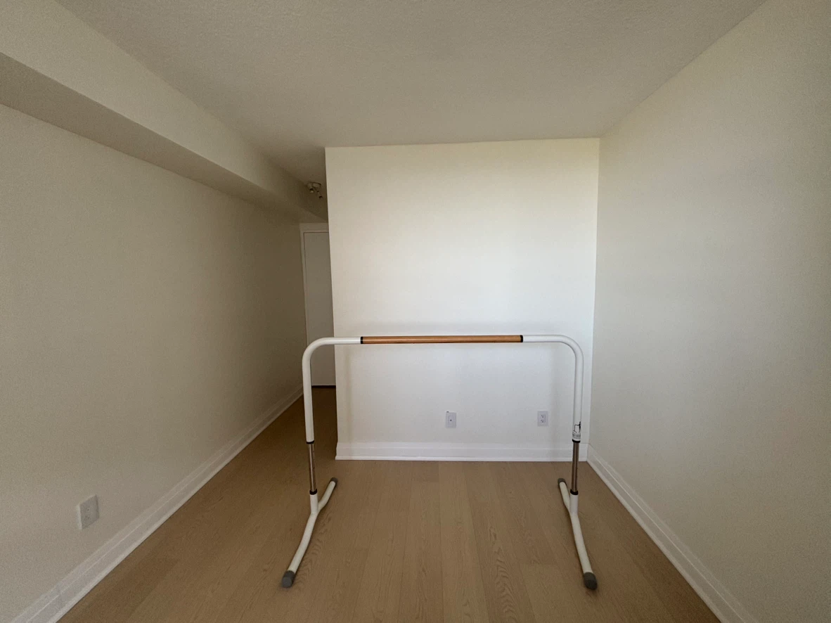Portable & Adjustable Ballet Barre - photo 2