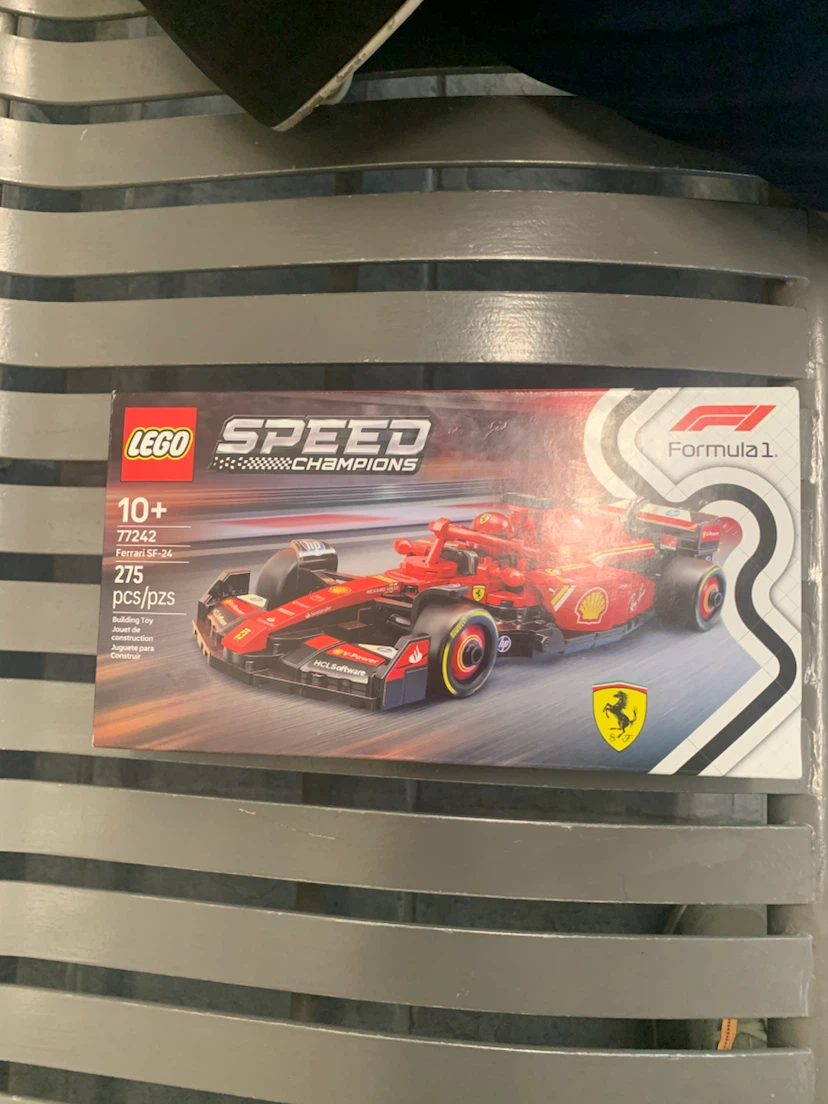 LEGO Speed Champions Ferrari SF-24 (77242) cash only