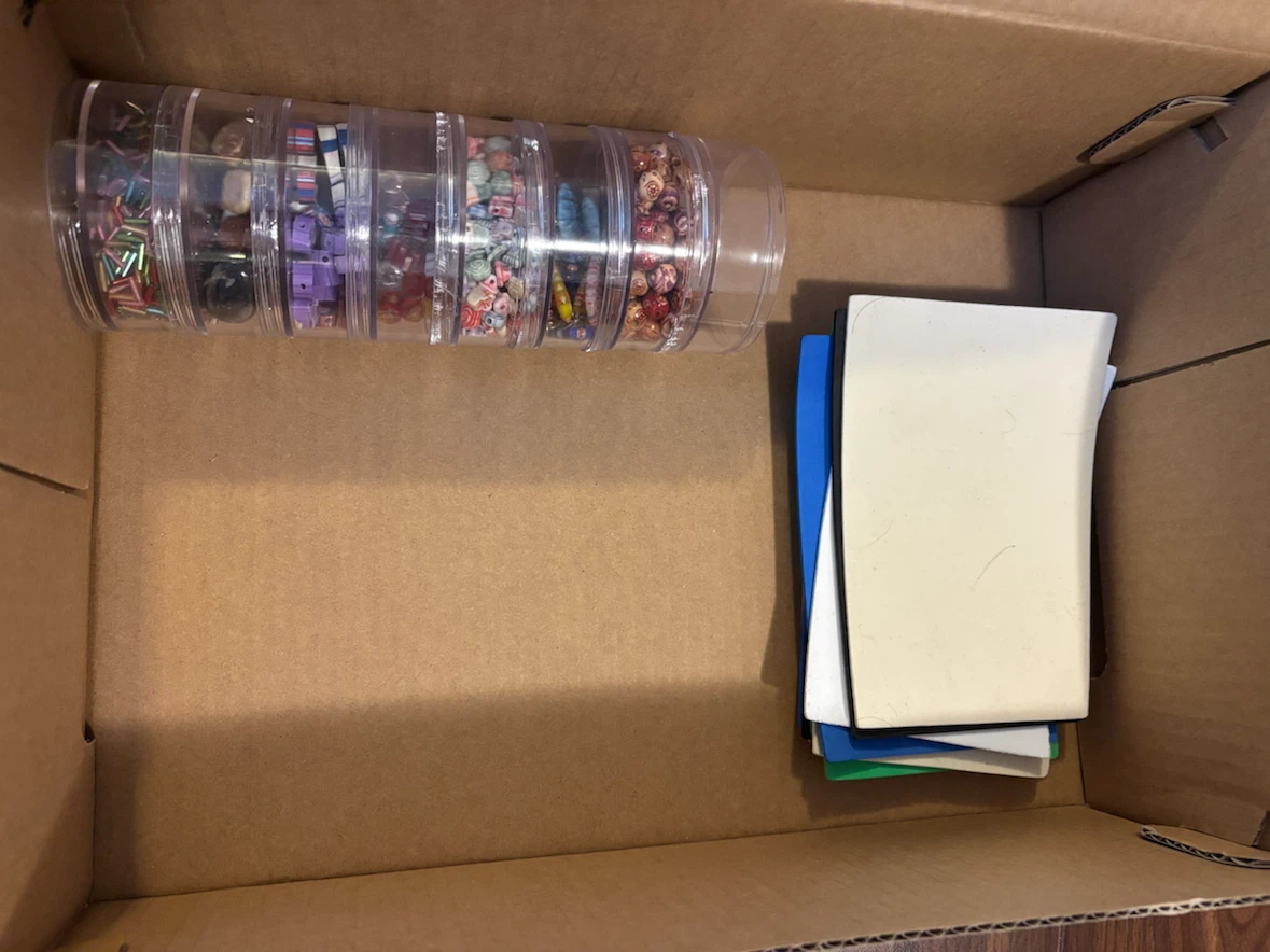 Art supplies, beads, crafts, stencils - photo 2