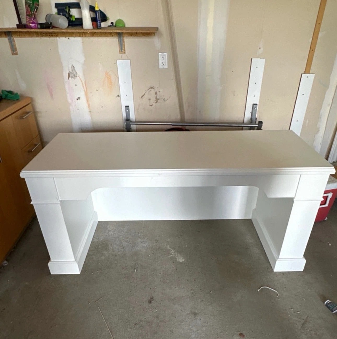 New white wooden table - photo 3