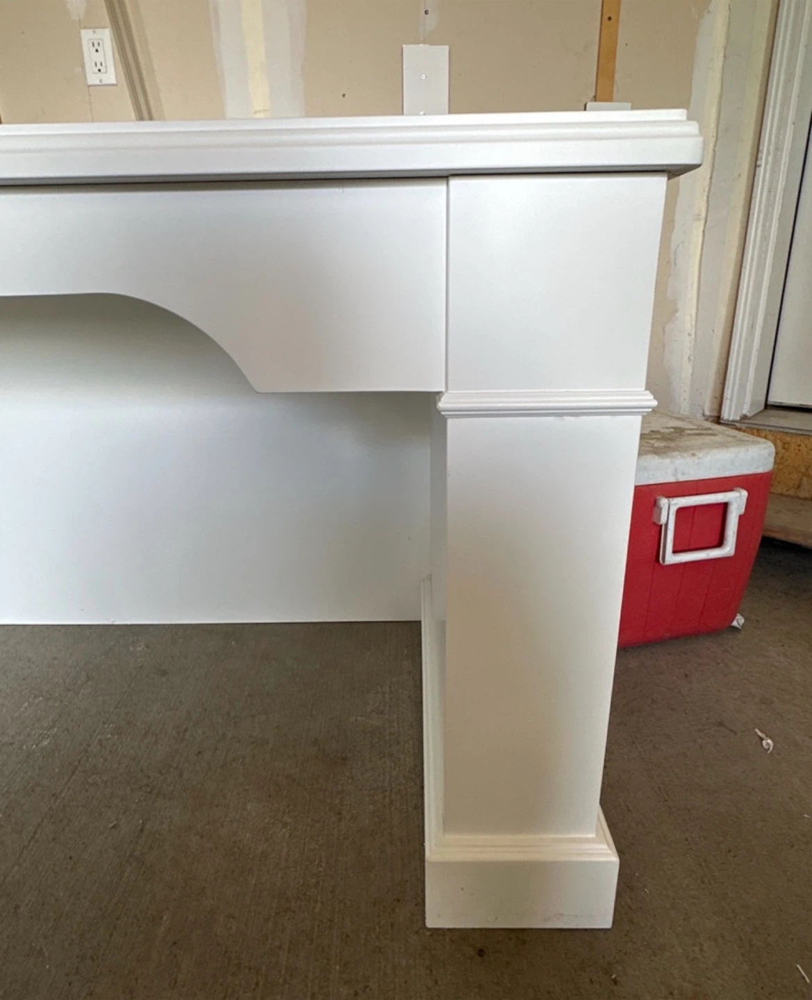New white wooden table - photo 4