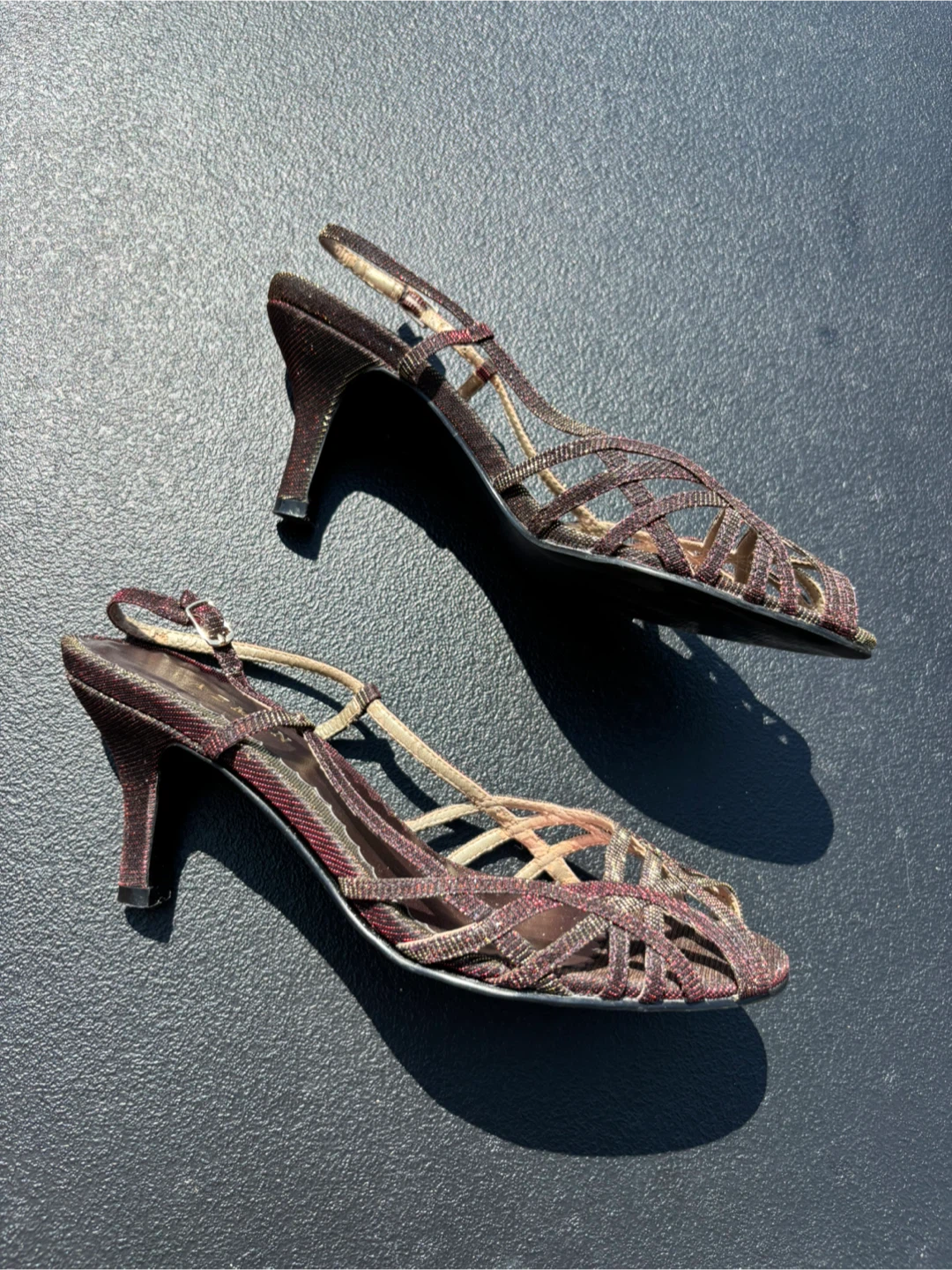 Women’s Sandal Heels - size 5.5 - photo 3