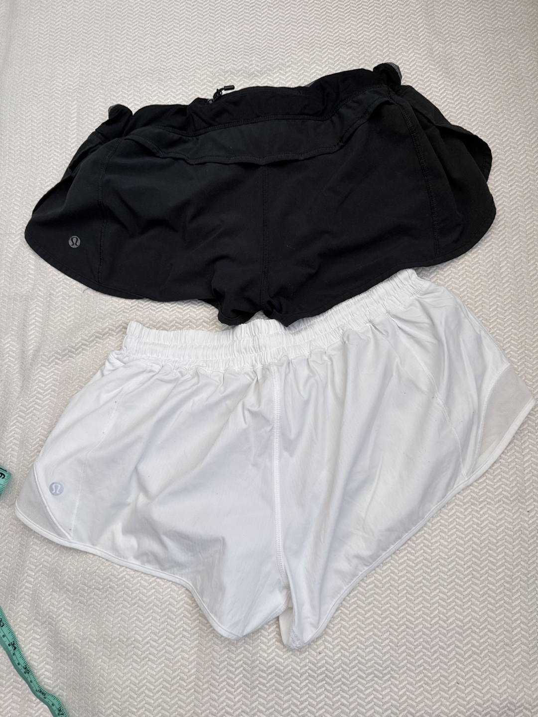 Lululemon Running Shorts - Black & White