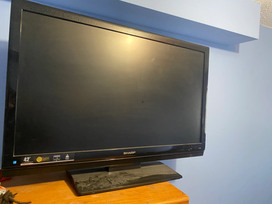 42 inch tv - photo 2