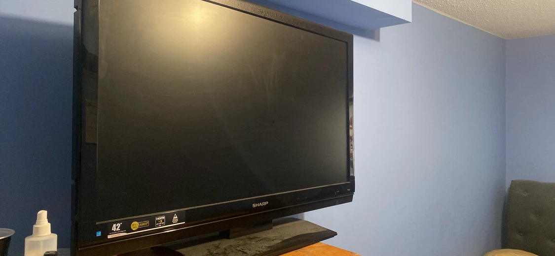 42 inch tv - photo 3