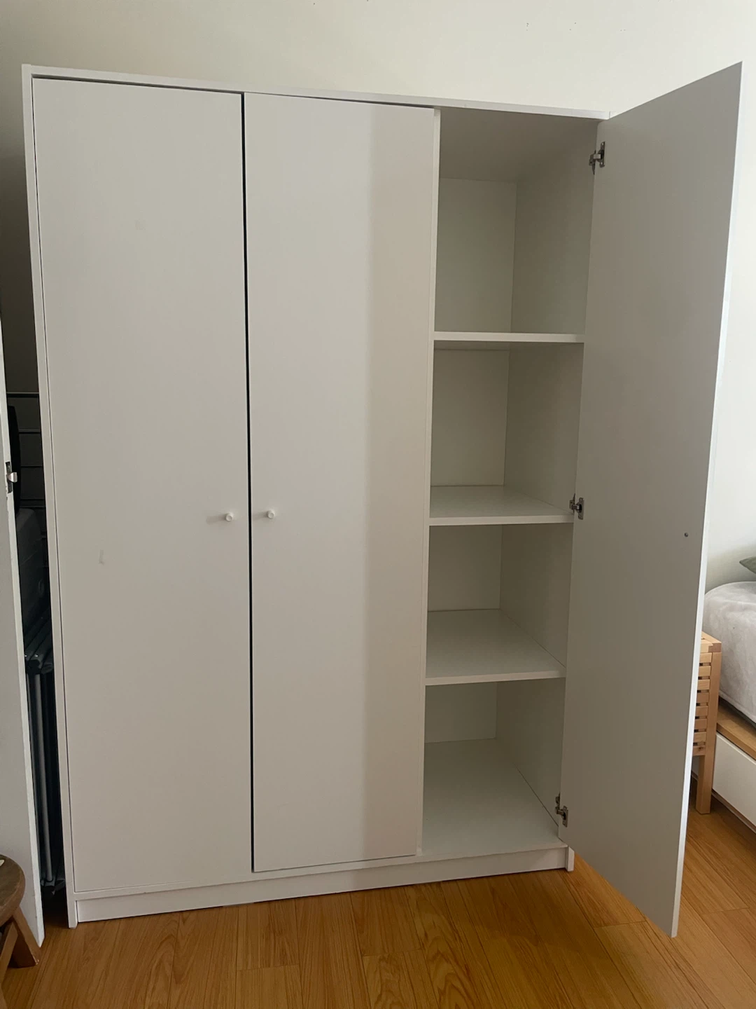 IKEA KLEPPSTAD Wardrobe with 3 doors, white - photo 3