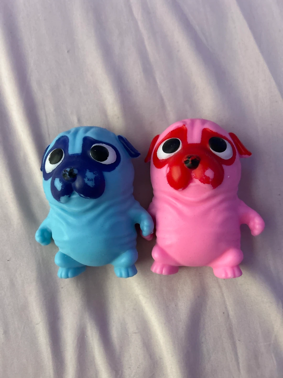 Pink and blue sand pug squishy