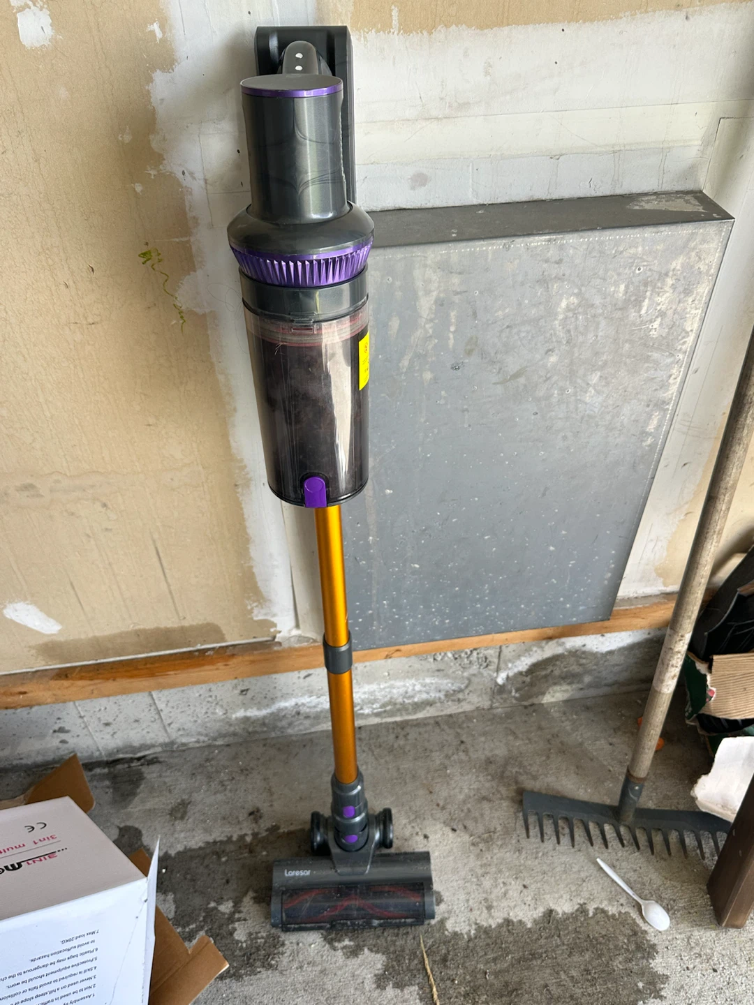 Free Dyson vacuum