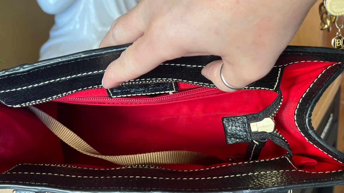 Dooney & Bourke Black Pebble Leather Tote Bag - photo 5