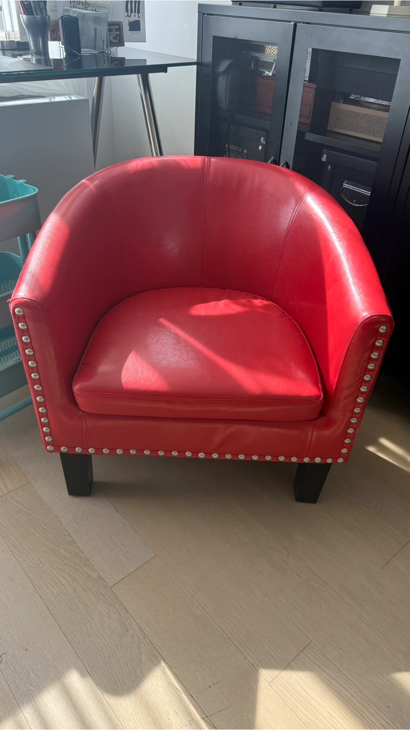 Red Accent Armchair ❣️