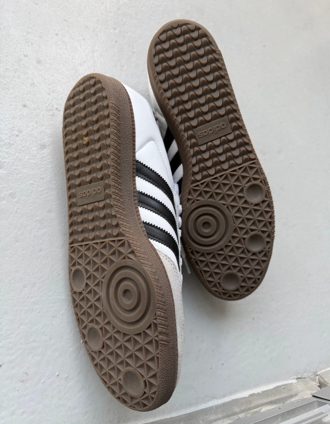 Adidas Samba Sneakers Size 11 - photo 3