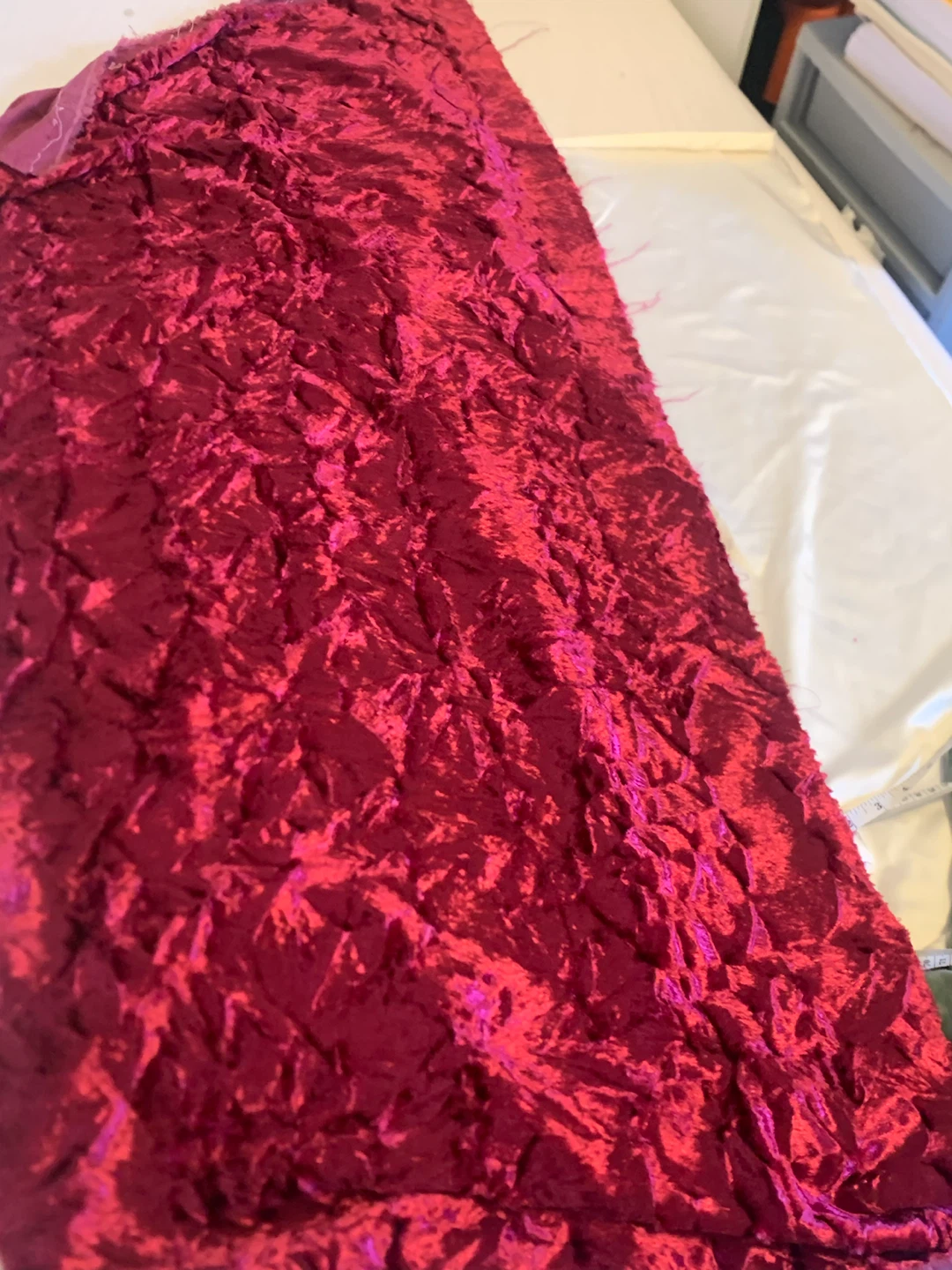 Red velvet fabric heavy duty - photo 3
