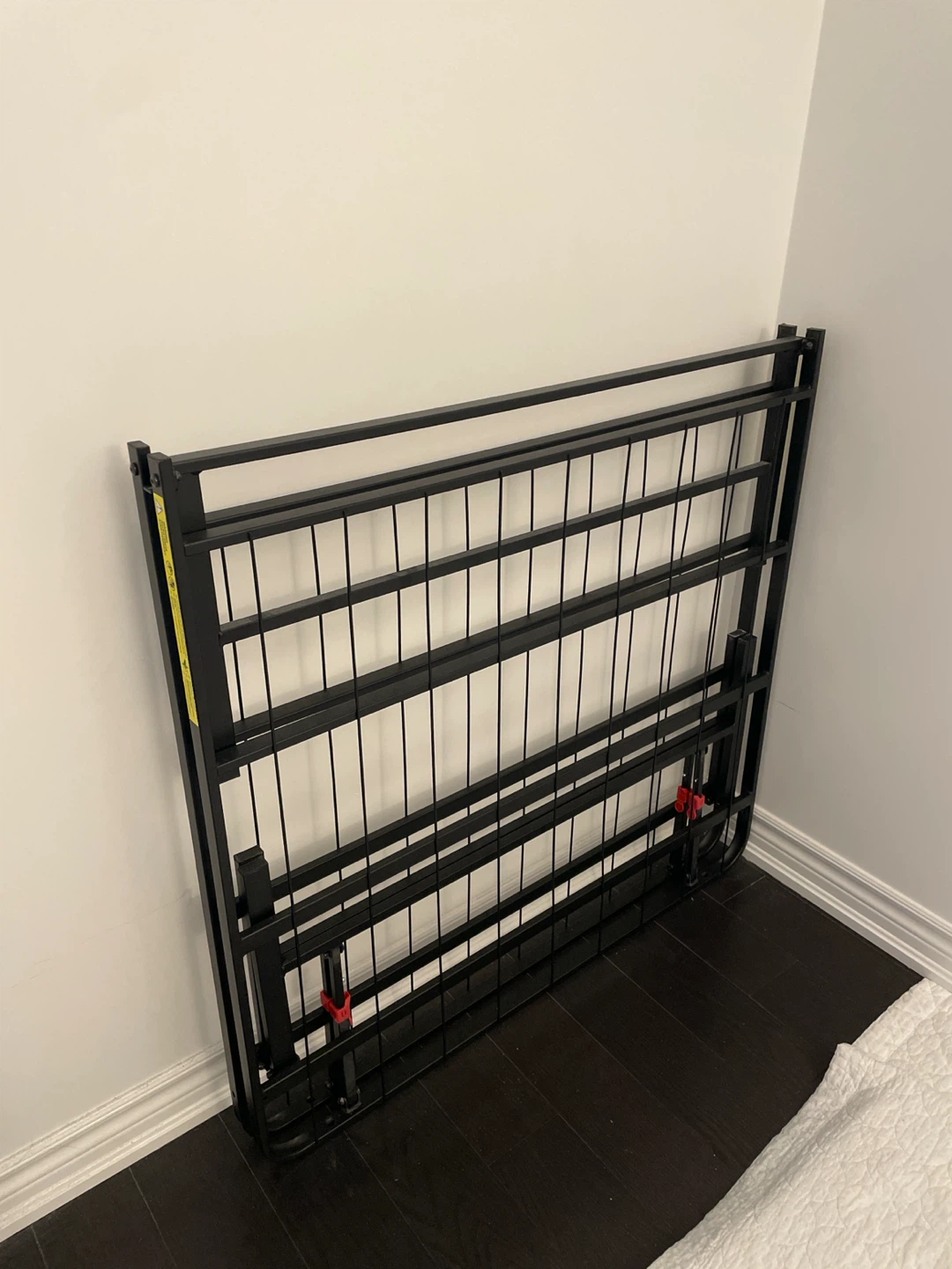 Amazon Basics Foldable Metal Platform Bed Frame - Twin - photo 2