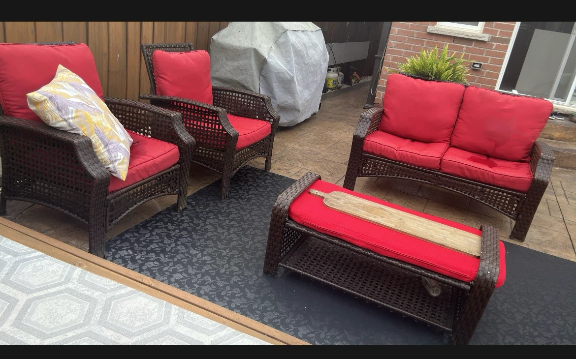 Patio set