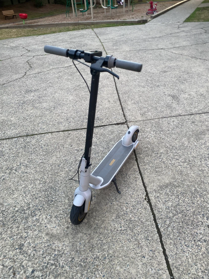 Ninebot g30lp Electric Scooter - photo 2