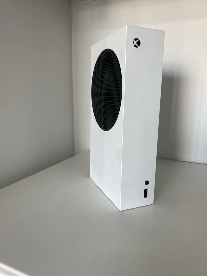 Microsoft Xbox Series S Console - White 512 Gb Storage - photo 4