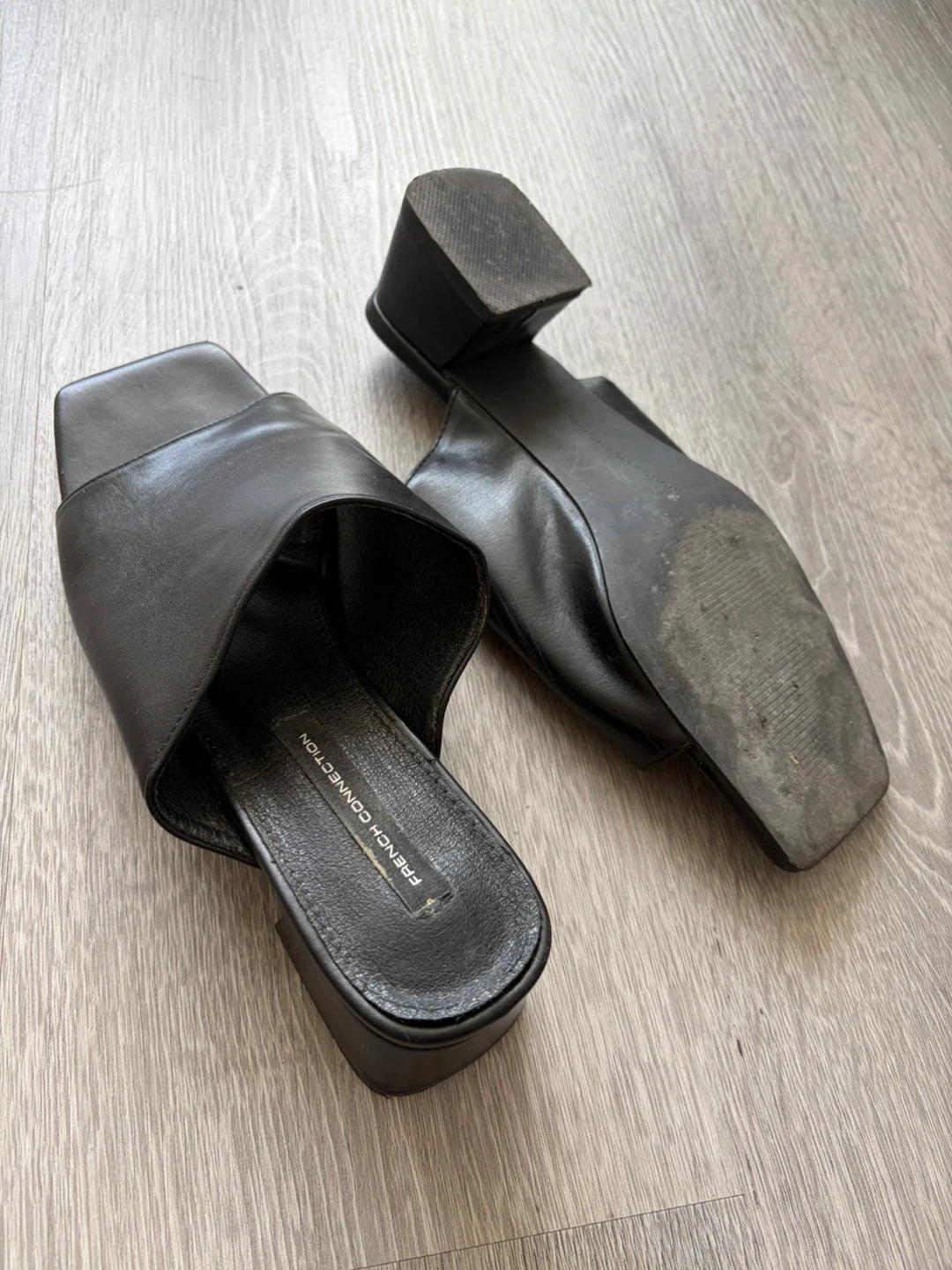 Black Leather Block Heel Mules - photo 3