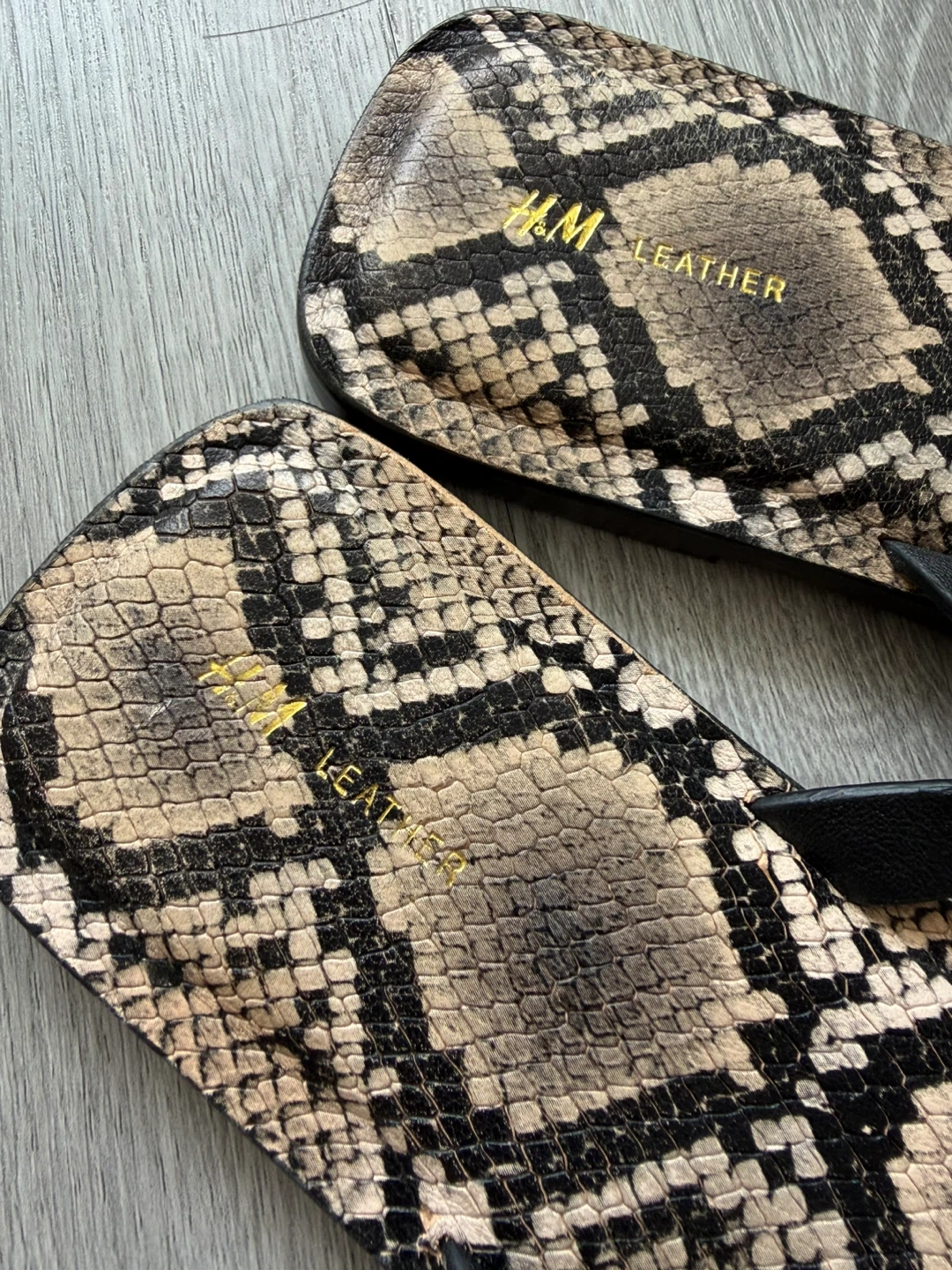 Genuine Leather Flip Flops - Snake Print Size 39 - photo 2