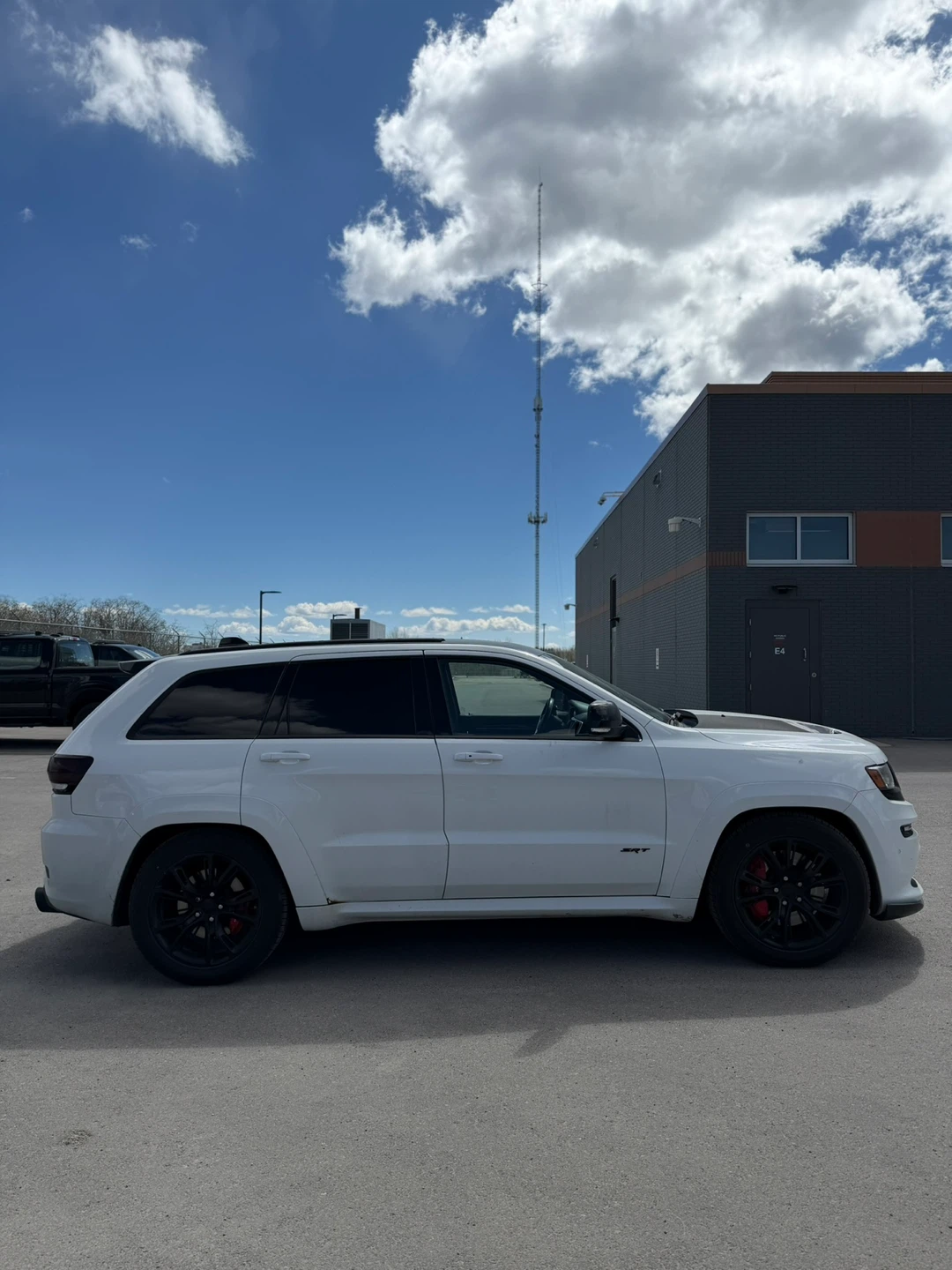 2014 Jeep Grand Cherokee SRT - photo 4