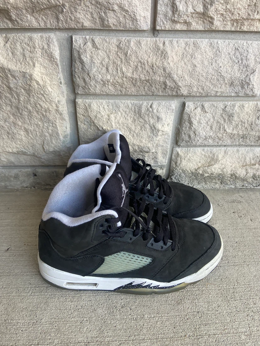 Air Jordan 5 Retro 'Black Metallic' - photo 2