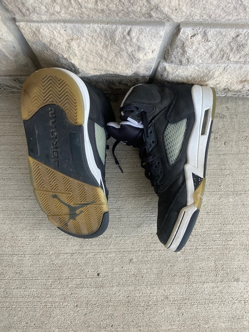 Air Jordan 5 Retro 'Black Metallic' - photo 3