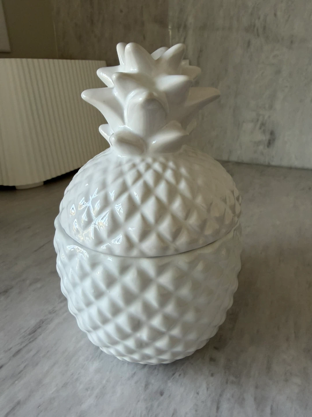 Pineapple Jar with Lid