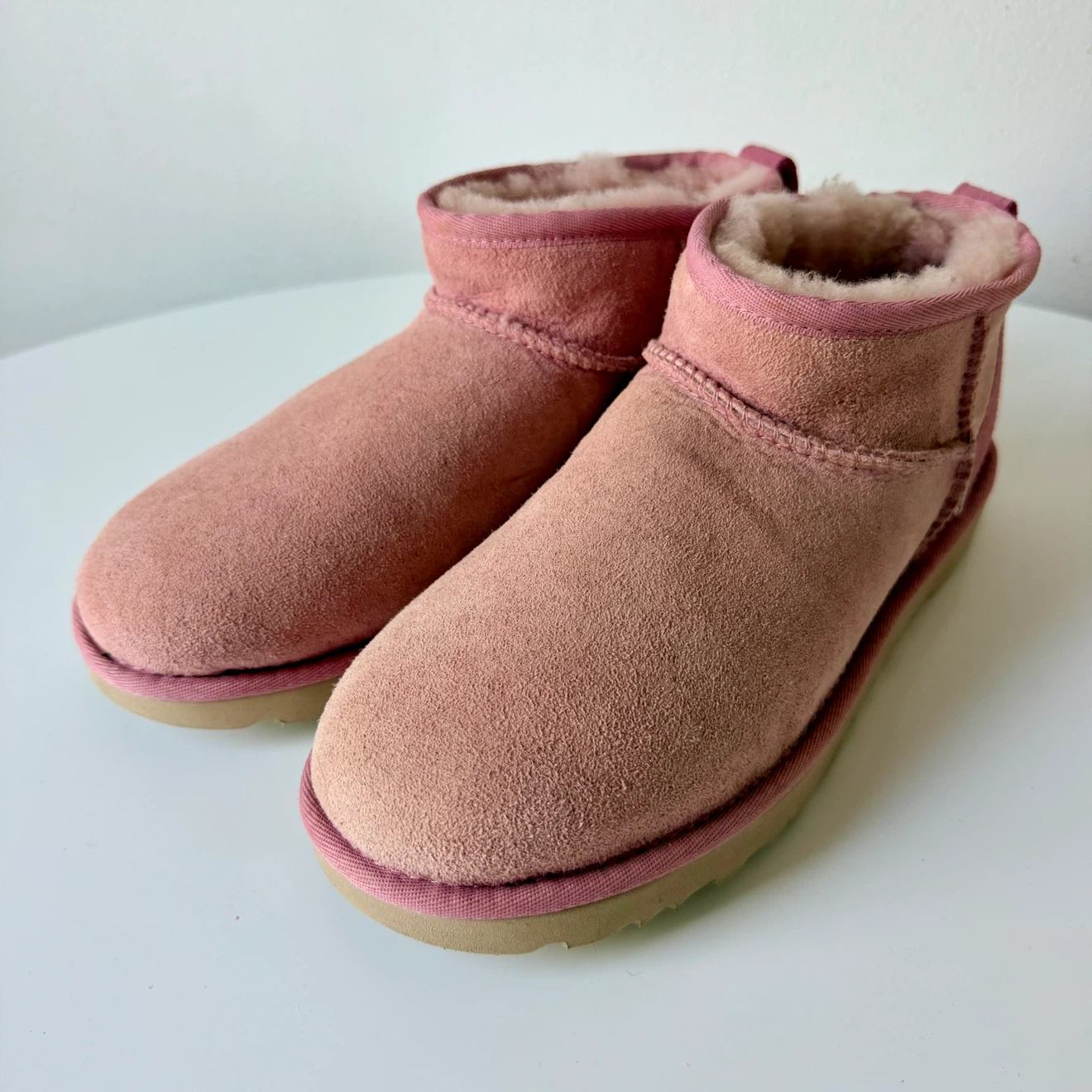 NEW UGG Classic Mini Boots