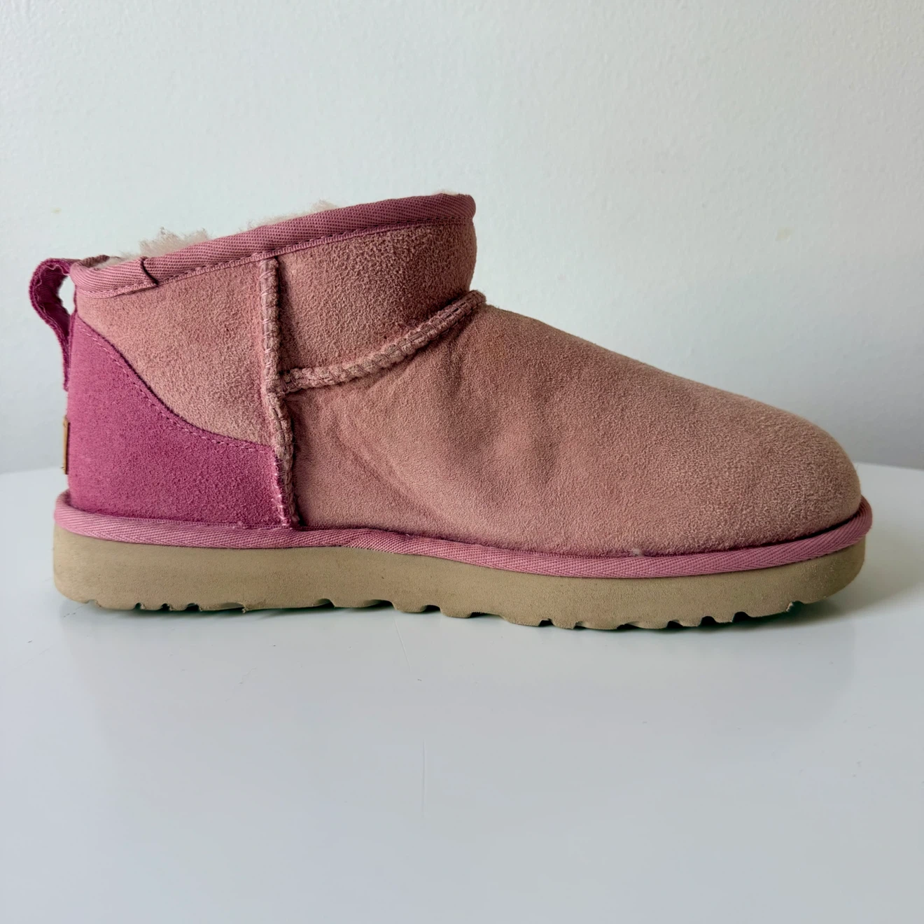 NEW UGG Classic Mini Boots - photo 3