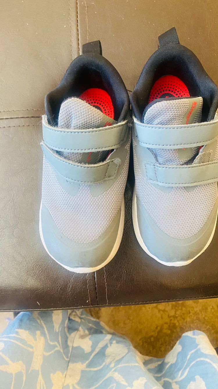 Nike size 9c - photo 2