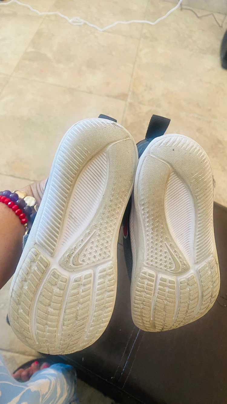 Nike size 9c - photo 5