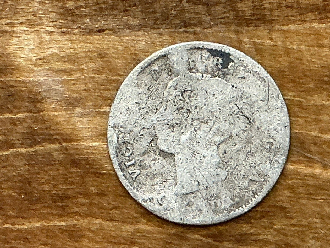 1874 CANADIAN Queen Victoria 5 Cent Silver Coin