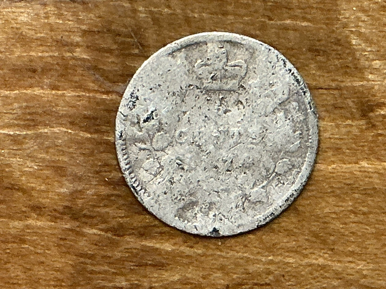 1874 CANADIAN Queen Victoria 5 Cent Silver Coin - photo 4