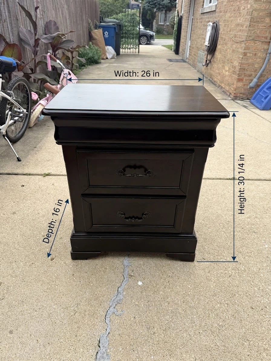 Classic 2-Drawer Nightstand / End Table for Sale!
