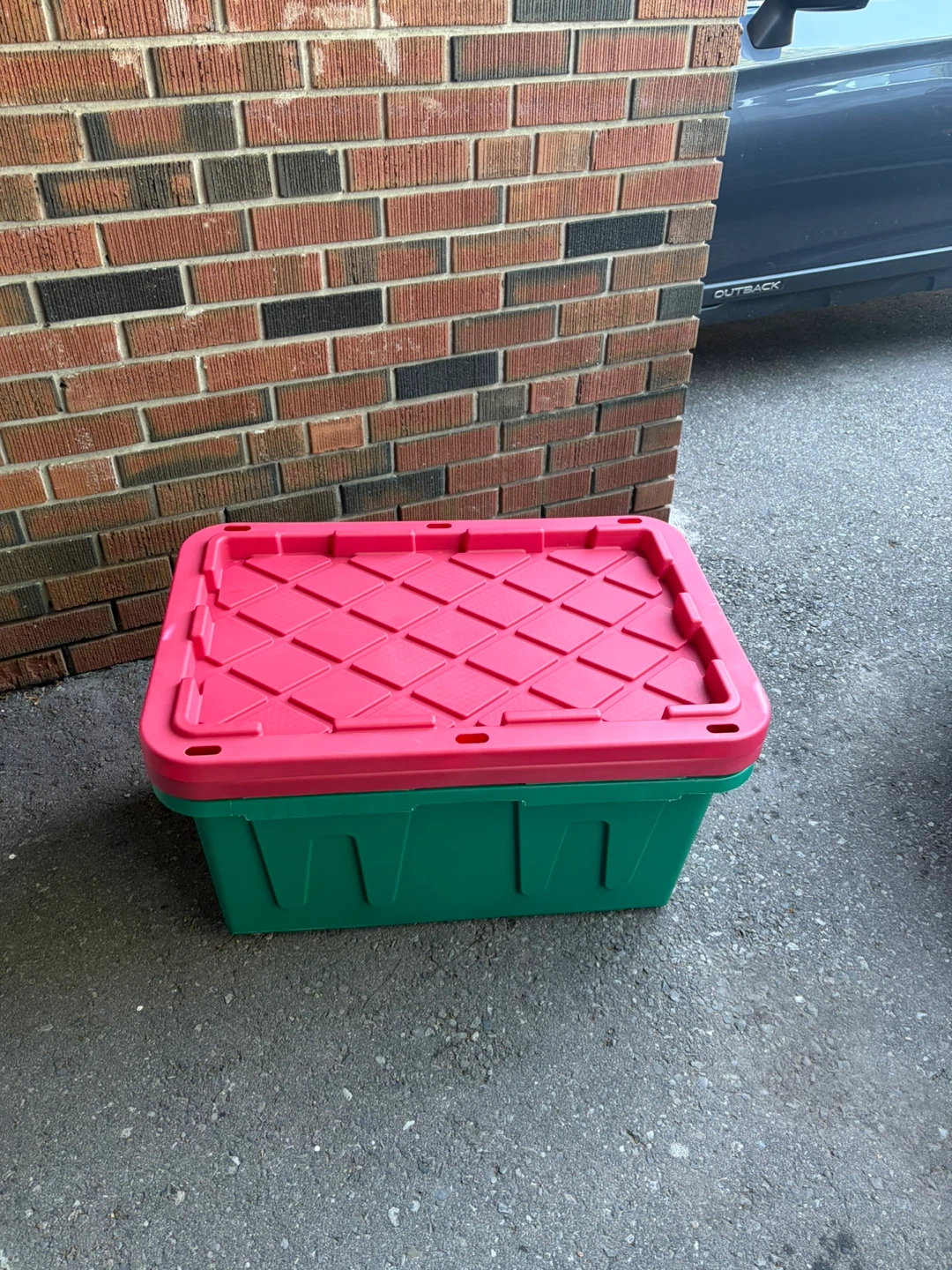 Green & Red Storage Bin with Lid - 27 Gallon