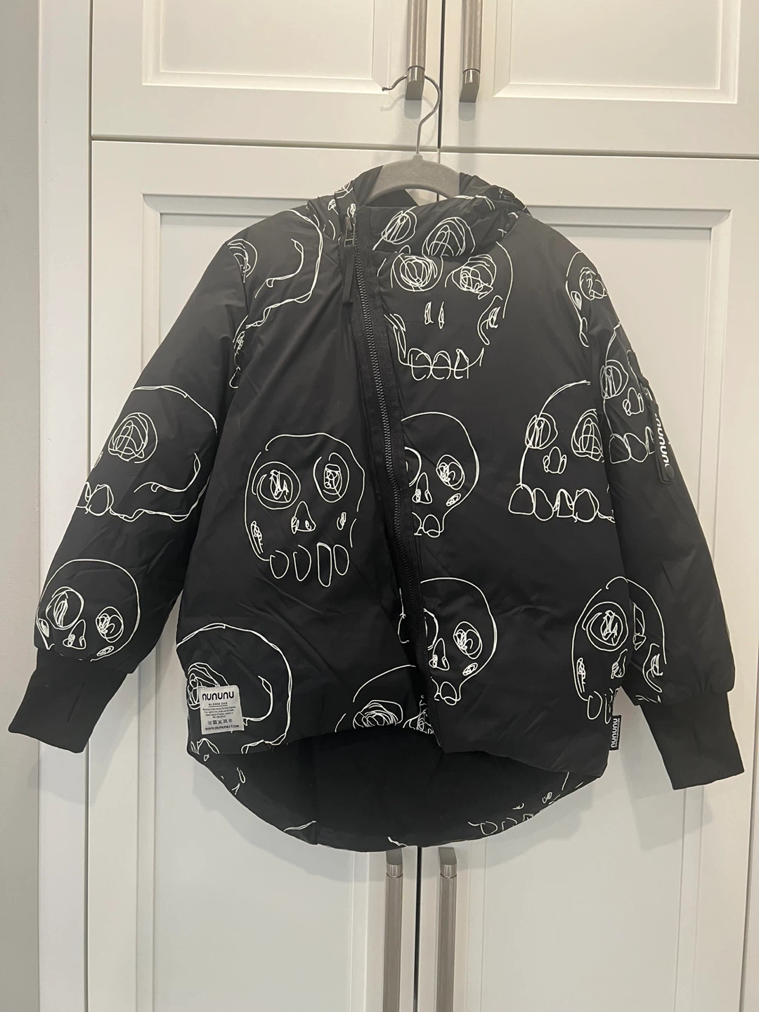 NUNUNU Black Skull Print Puffer Jacket size 6-7
