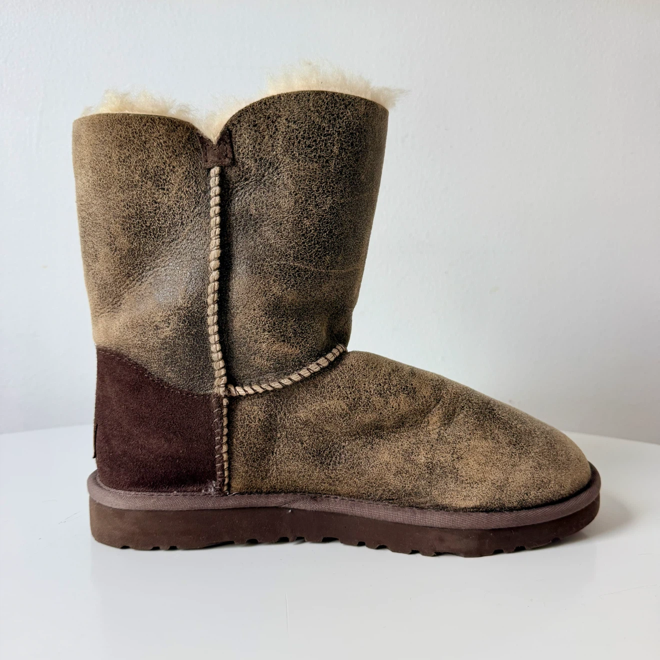 NEW UGG Bailey Button Bomber Boots - photo 3