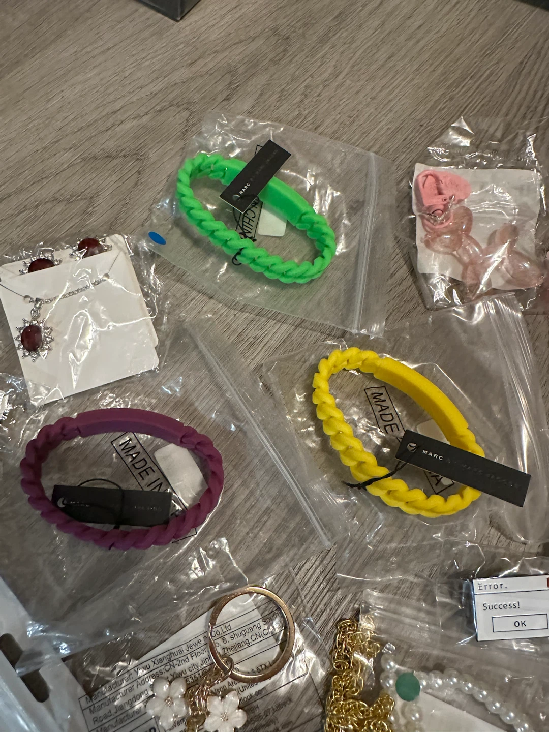 Huge NEW Jewelry + Keychain Bundle #3 – Take All - photo 4
