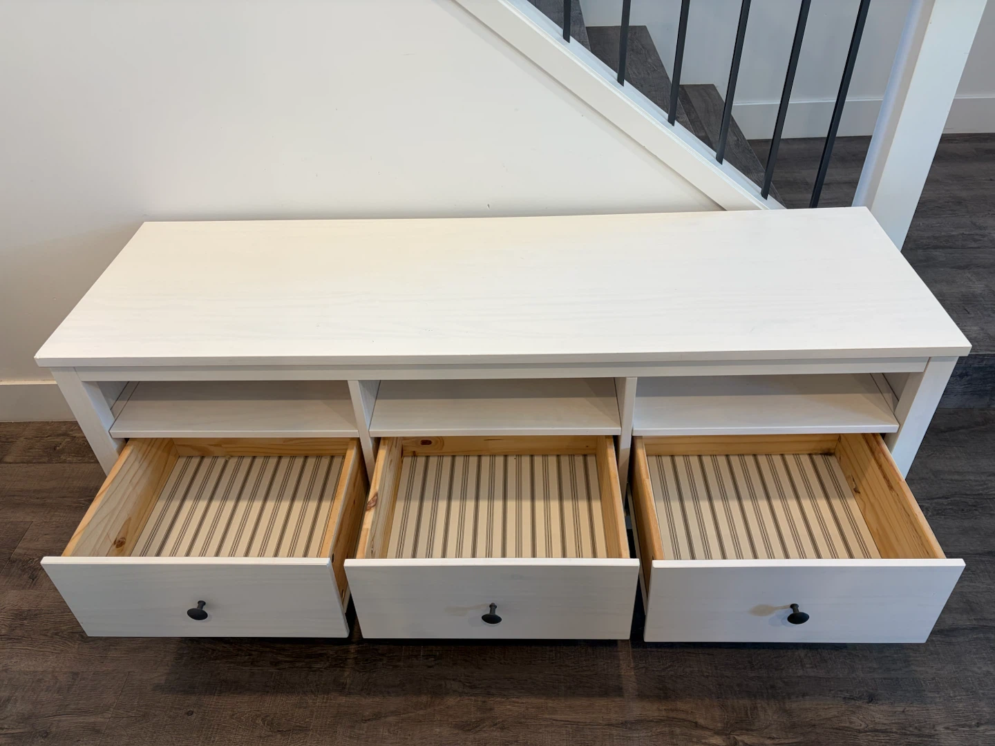 IKEA HEMNES TV stand with drawers - photo 2