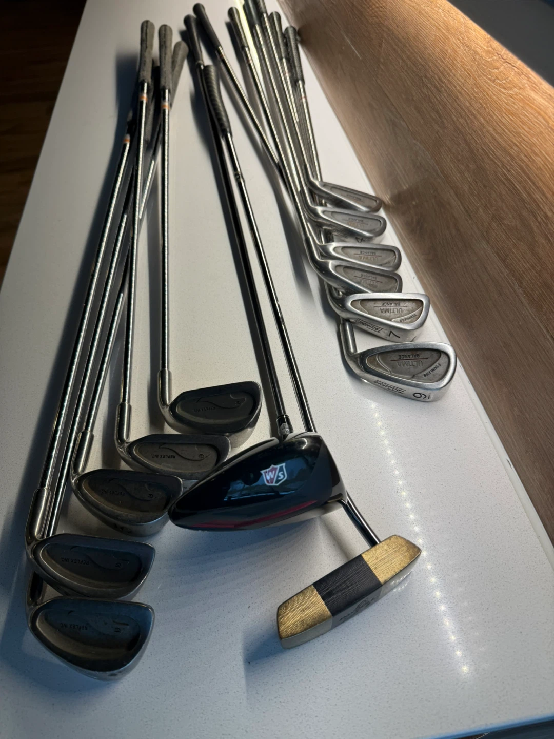 Wilson Hl driver, 2 set of clubs, putter - photo 2
