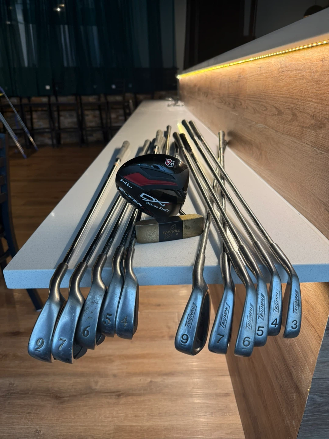 Wilson Hl driver, 2 set of clubs, putter - photo 3
