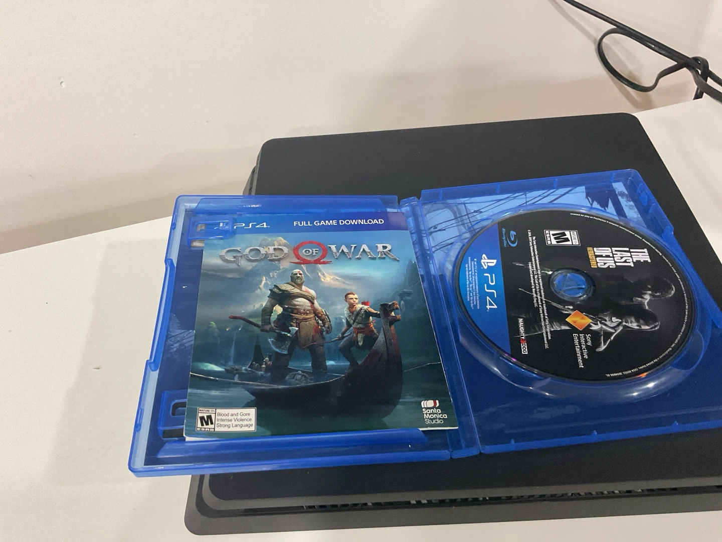 Sony PlayStation 4 Slim Console with 3 Controllers - photo 4
